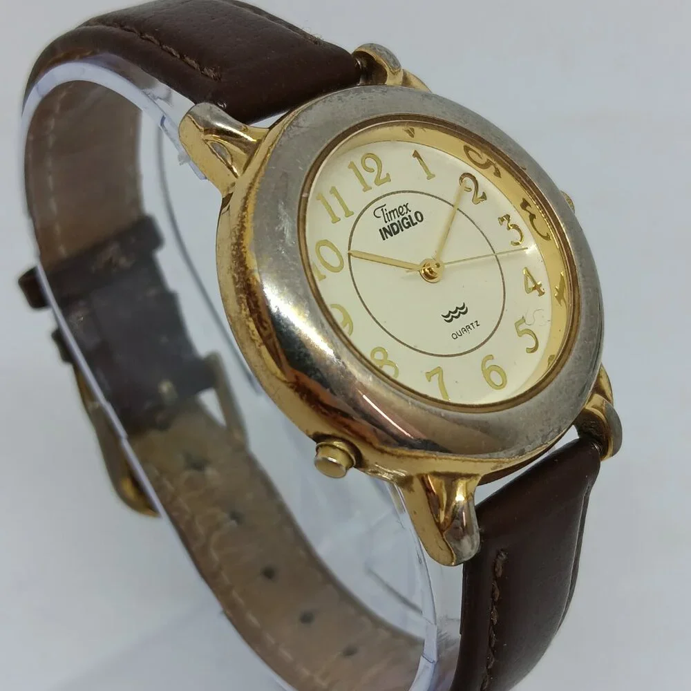 Timex B8 Women's 32mm Gold Tone Leather Band Indiglo Watch NEW BATTERY